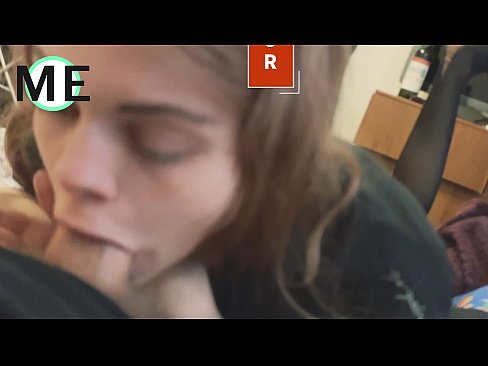 ❤️ Halspikk, avrevet strømpebukse og avrevne hæler hyggelig å møte Porno hos oss ️❤